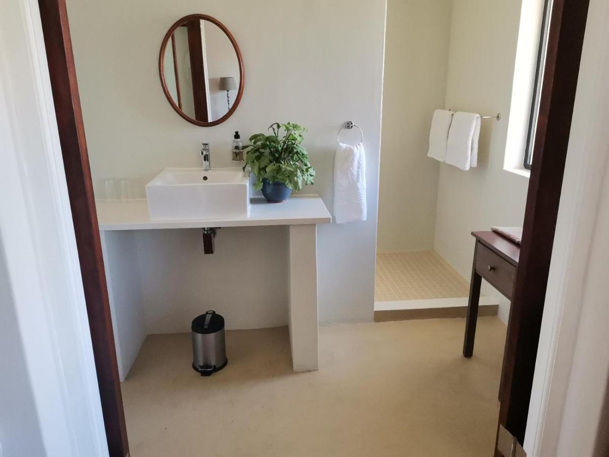 Cape Dawn Guest House Parow Exteriör bild